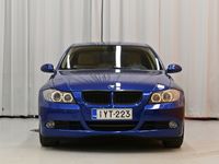 käytetty BMW 325 i xDrive E90 Sedan ** Tulossa Tuusulaan! / Nahkasisusta / Xenon / Vakkari / P.Tutkat / Lohko **