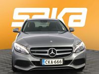 Käytetty Mercedes A180 Business 156 HP (114 kW) 2016 Sedan