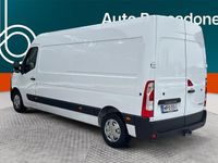 Käytetty Renault Master 150 HP (110 kW) 2024 Van