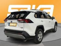 Käytetty Toyota RAV4 Hybrid Executive 178 HP (130 kW) 2023 Katumaasturi