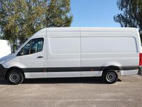 Käytetty Mercedes Sprinter 170 HP (125 kW) 2024 Van