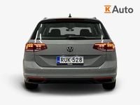 Käytetty VW Passat Comfortline 150 HP (110 kW) 2023 Harmaa Farmari