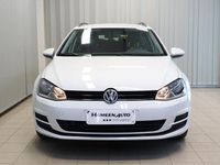 Käytetty VW Golf VII Comfortline 110 HP (80 kW) 2016 Valkoinen Farmari