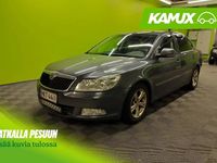 Käytetty Skoda Octavia 122 HP (89 kW) 2012 Hopea / harmaa Sedan