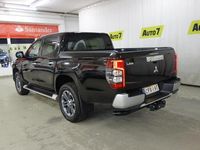 Käytetty Mitsubishi L200 Active 150 HP (110 kW) 2023 Musta Nouto