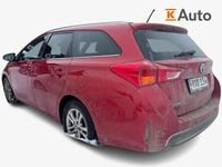 Käytetty Toyota Auris Touring Sports Active 99 HP (72 kW) 2014 Punainen Farmari