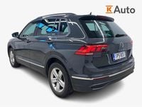 Käytetty VW Tiguan Comfortline 245 HP (180 kW) 2022 Harmaa Katumaasturi