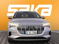 Käytetty Audi e-tron 300 kW (408 HP) 2021 Katumaasturi