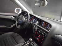 käytetty Audi A4 Sedan Business Alpine Pro 2,0 TDI 105 kW quattro # Suomi-auto, Sporttipenkit, Vakkari, Hyvät kesä-ja talvirenkaat #