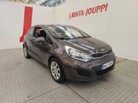 Käytetty Kia Rio LX 86 HP (63 kW) 2013 Viistoperä