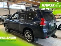Käytetty Toyota Land Cruiser 177 HP (130 kW) 2018 Musta Katumaasturi