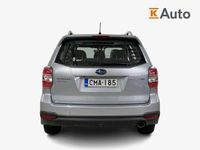 käytetty Subaru Forester 20i XE CVT **Nahkasisusta Kamera Kattoluukku**