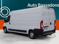 Käytetty Peugeot Boxer S 140 HP (102 kW) 2022 Van
