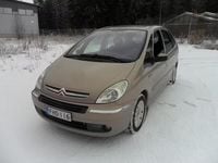 Käytetty Citroën Xsara Picasso 109 HP (80 kW) 2006 Tila-auto