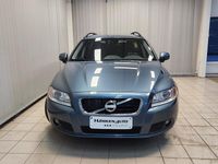 Käytetty Volvo V70 Momentum 114 HP (83 kW) 2012 Sininen Farmari