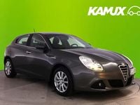Käytetty Alfa Romeo Giulietta 120 HP (88 kW) 2011 Hopea / harmaa Sedan