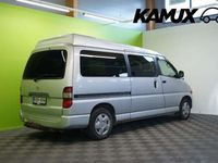 käytetty Toyota HiAce 2,5 D-4D 102 1+8p / AC /