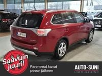 Käytetty Mitsubishi Outlander Intense 150 HP (110 kW) 2014 Katumaasturi