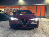 Käytetty Alfa Romeo Giulia Super 180 HP (132 kW) 2019 Sedan