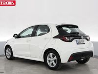 Käytetty Toyota Yaris Hybrid Active 116 HP (85 kW) 2021 Valkoinen Viistoperä
