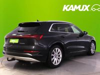 Käytetty Audi e-tron 313 HP (230 kW) 2020 Musta Katumaasturi