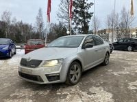 Käytetty Skoda Octavia RS 220 HP (161 kW) 2015 Viistoperä