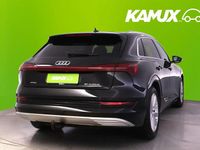 Käytetty Audi e-tron 313 HP (230 kW) 2020 Musta Katumaasturi
