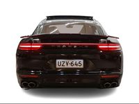 Käytetty Porsche Panamera Turbo S 671 HP (493 kW) 2017 Musta Sedan