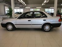 käytetty Toyota Corolla 1,4 VVT-i Linea Vega 4d