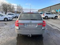 käytetty Skoda Octavia Combi 2,0 TDI 4X4 Elegance | JUURI SAAPUNUT | Juuri katsastettu | Koukku | lohkolämmitin |