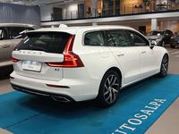Käytetty Volvo V60 Inscription 163 HP (119 kW) 2022 Farmari