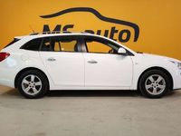 käytetty Chevrolet Cruze SW LTZ Plus 1,4T 103kW MT6 - #JuuriTullut #Keyless #Vetokoukku #Nahkasisusta