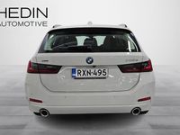 Käytetty BMW 330e 292 HP (214 kW) 2025 Valkoinen Farmari