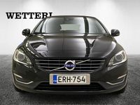 Käytetty Volvo V60 Summum 215 HP (158 kW) 2015 Musta Farmari