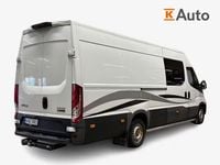 Käytetty Iveco Daily 179 HP (131 kW) 2017
