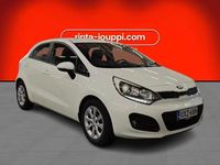 Käytetty Kia Rio Premium 109 HP (80 kW) 2013 Punainen Viistoperä