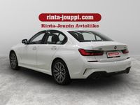 käytetty BMW 330e 3-SARJAxDrive Sedan M-Sport - ** Navigointi / Peruutuskamera / HUD / Urheiluistuimet / LED / Digimitta