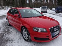 käytetty Audi A3 Sportback 1.4 TFSI 92kw S tronic Attraction. Rahoitus ilman käsirahaa! Jakoketjusarja juuri uusittu.