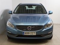 Käytetty Volvo V60 Kinetic 114 HP (83 kW) 2014 Sininen Farmari