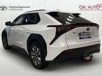 Käytetty Toyota bZ4X Style 160 kW (218 HP) 2022 Valkoinen Katumaasturi