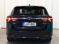 Käytetty Toyota Avensis Multidrive S 147 HP (108 kW) 2016 Farmari