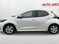 Käytetty Toyota Yaris Active 114 HP (83 kW) 2020 Valkoinen Viistoperä