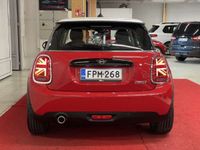 käytetty Mini Cooper Essential 1.5T 100kW