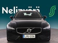 Käytetty Volvo V60 Business Edition 163 HP (119 kW) 2023 Musta Farmari