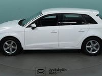 Käytetty Audi A3 Sportback Business 116 HP (85 kW) 2018 Valkoinen Viistoperä