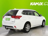 Käytetty Mitsubishi Outlander P-HEV Instyle 121 HP (88 kW) 2015 Valkoinen Farmari