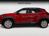 Käytetty Toyota Yaris Cross 116 HP (85 kW) 2023 Punainen Katumaasturi