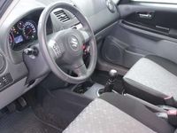 käytetty Suzuki SX4 X-OVER 1,6 VVT 4WD 5MT SE GLX