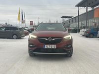 Käytetty Opel Grandland X Executive 301 HP (221 kW) 2020 Katumaasturi