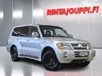Käytetty Mitsubishi Pajero Instyle 160 HP (117 kW) 2005 Hopea Katumaasturi
